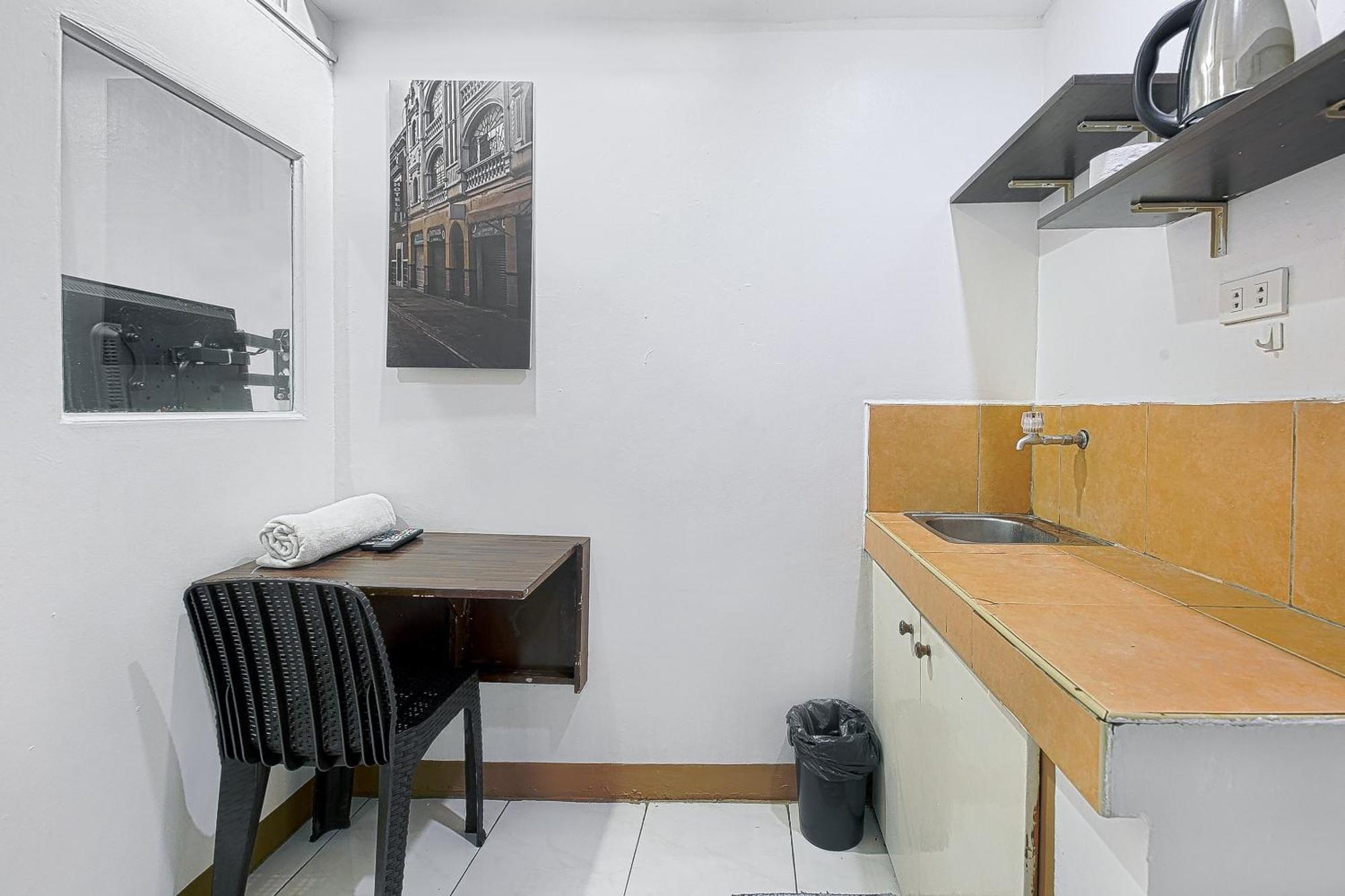 Oyo 859 City Stay Inns Pasong Tamo San Pedro Makati Exterior foto